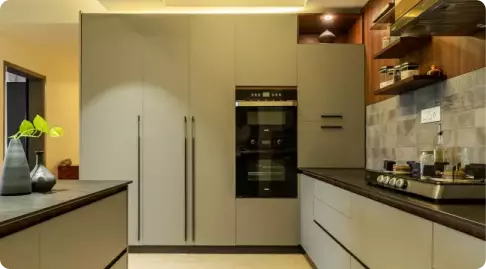 Sterling Silver Peninsular Modular Kitchen